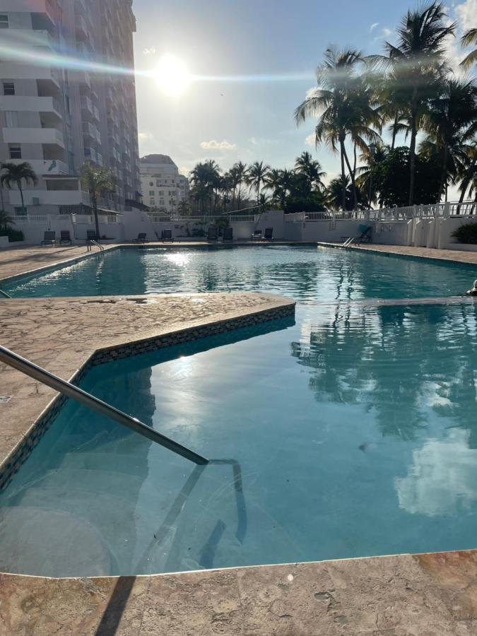 Ocean Front 2 Bedroom & Bath In Isla Verde San Juan Exterior photo